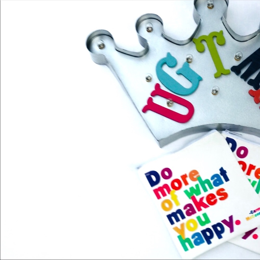 Medium bag of encouragement. Store whatever you would like.
